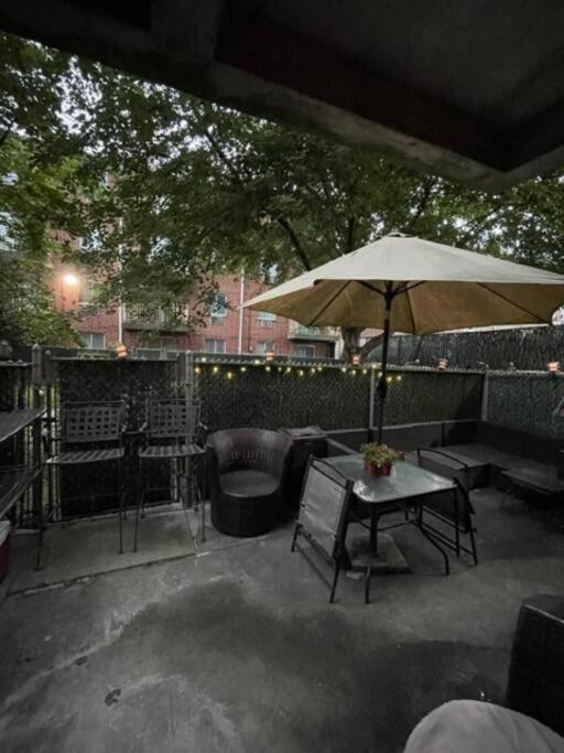 Brooklyn Luxury Spring Retreat With Private Outdoor Space Nowy Jork Zewnętrze zdjęcie